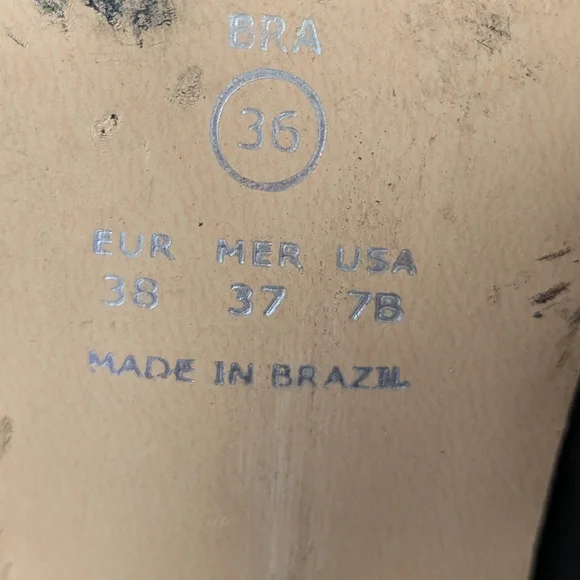 Genuine soft Leather boots, 3 1/4" Heels. Size 7B - Picture 10 of 11